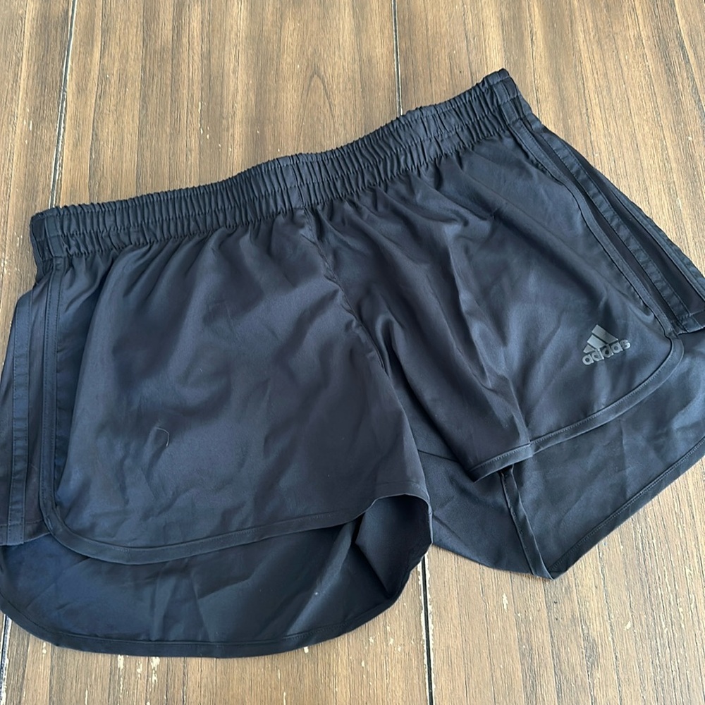 Adidas running shorts medium*